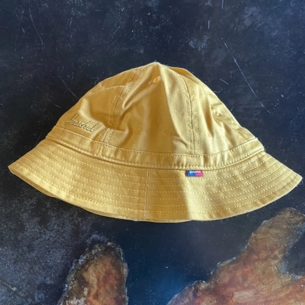 Herschel Supply Co. Cooperman Bucket Hat